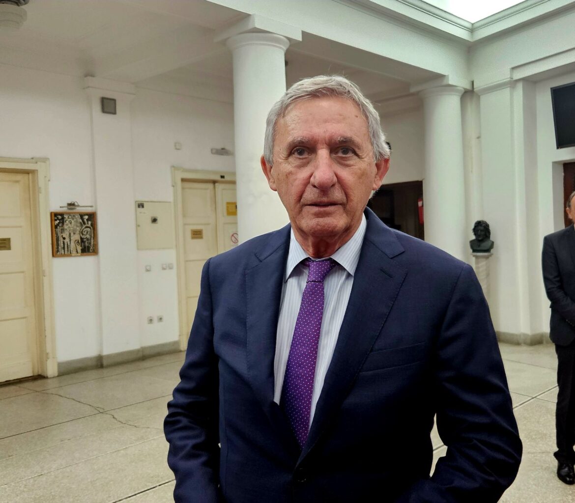 svetislav pesic foto glas