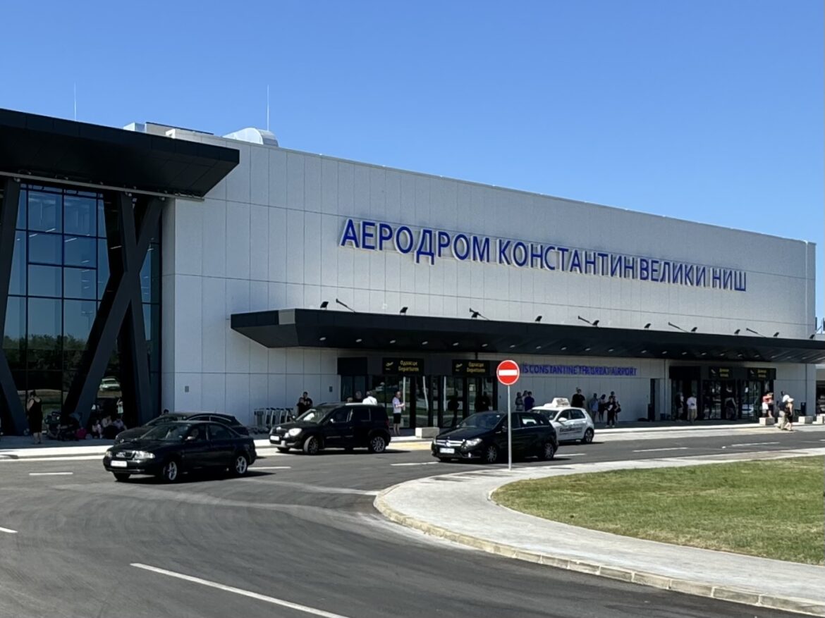 aerodrom nis 000